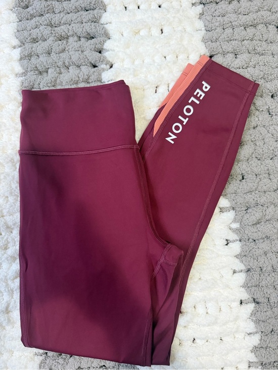 Peloton Pants - Peloton leggings size medium